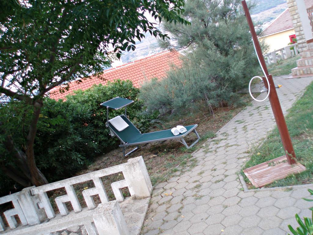 Apartments Tatjana Pag Exteriör bild